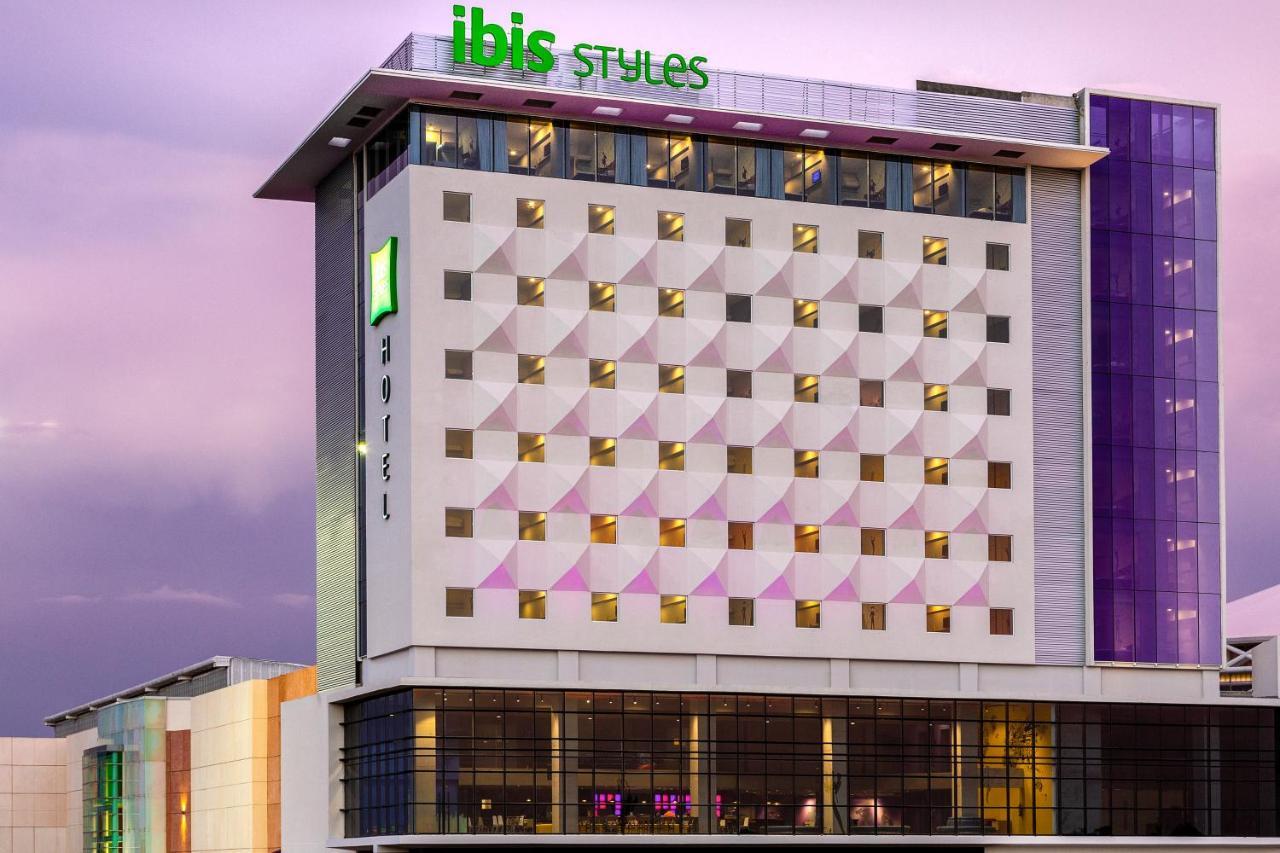 Ibis Styles Merida Galerias Eksteriør bilde